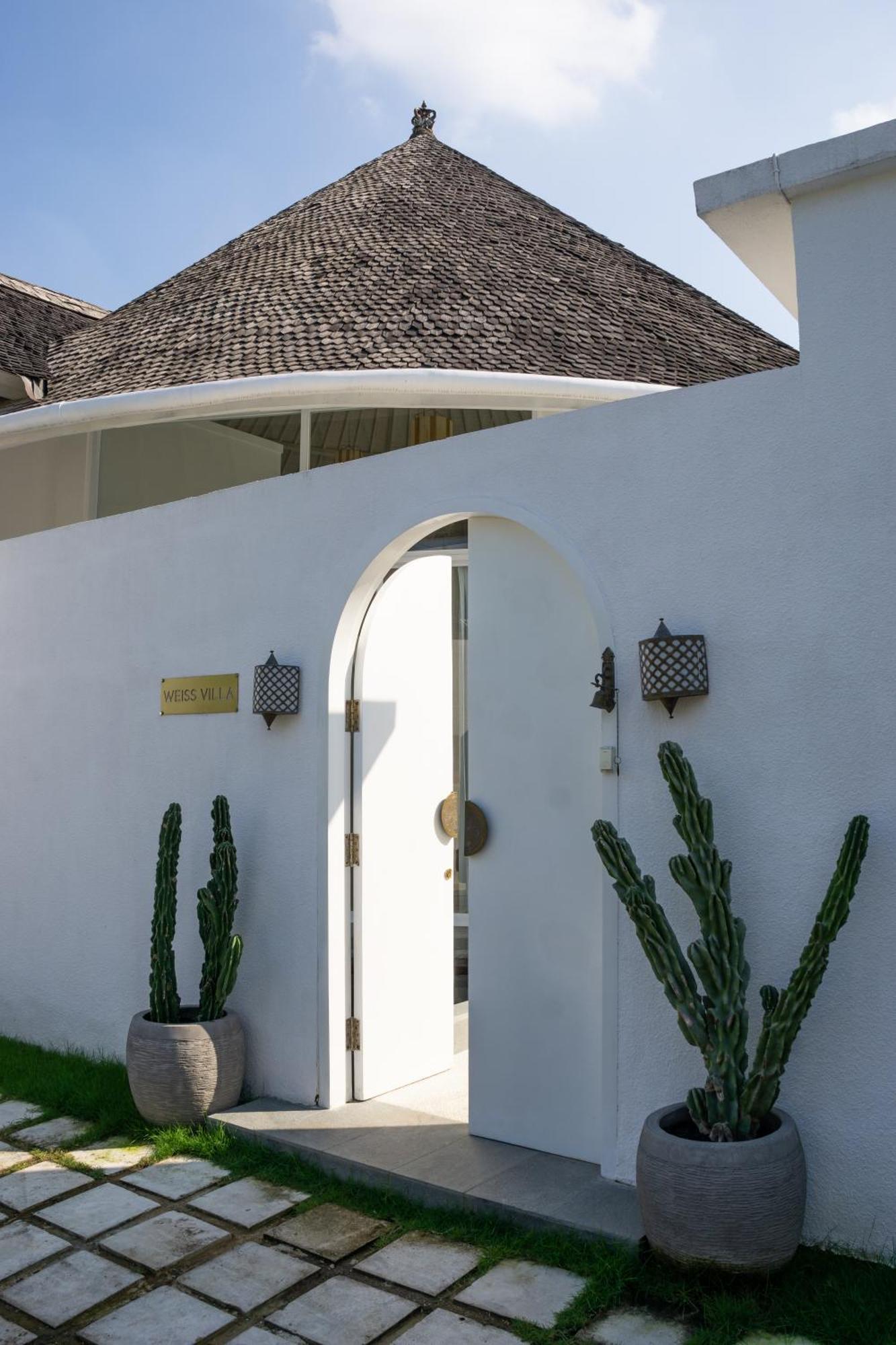 Villa Weiss Berawa Canggu Exterior foto